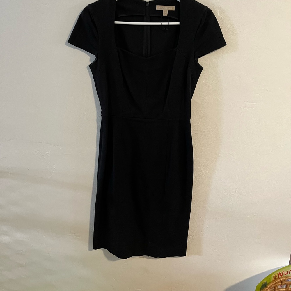 Banana republic black dress size 4
